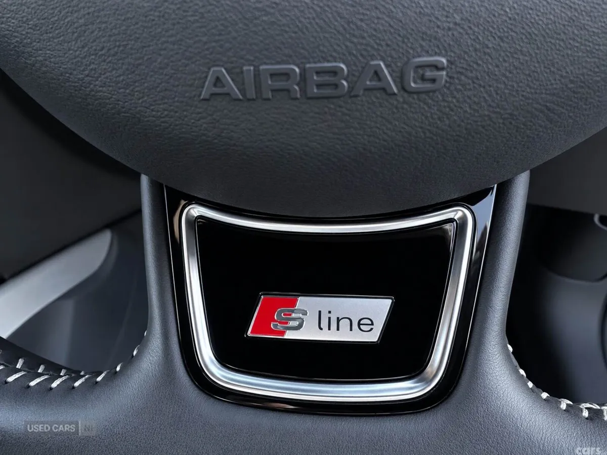 Audi A4 , Petrol, 2015, White