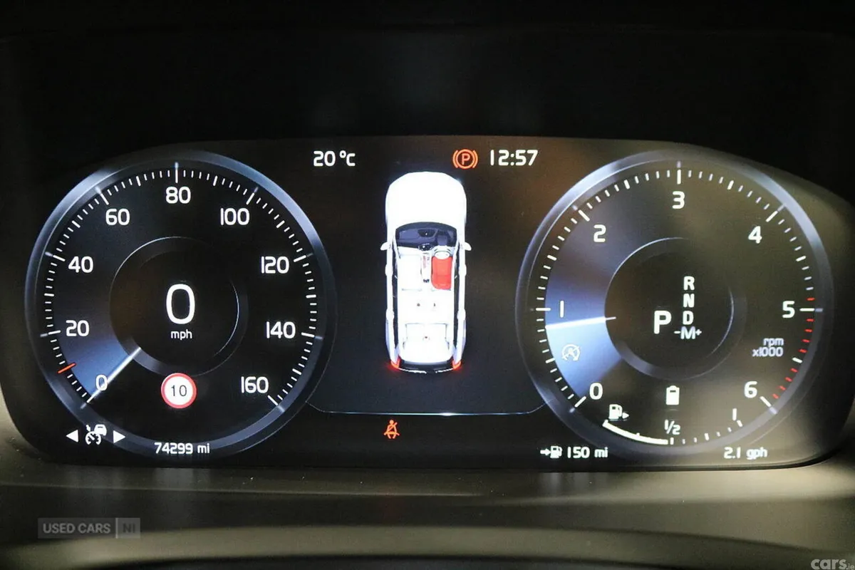Volvo XC90 SUV, Diesel Hybrid, 2021, Black