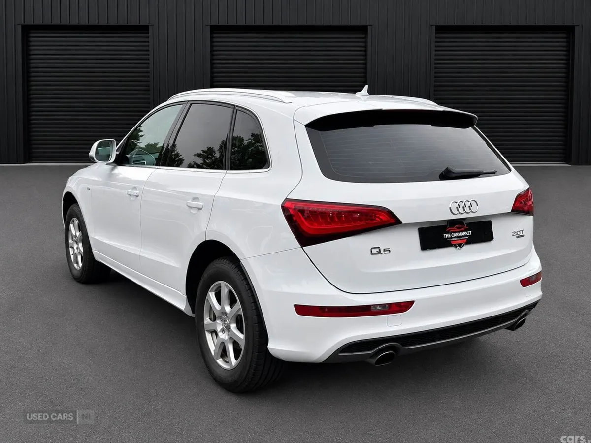 Audi Q5 , Petrol, 2013, 
