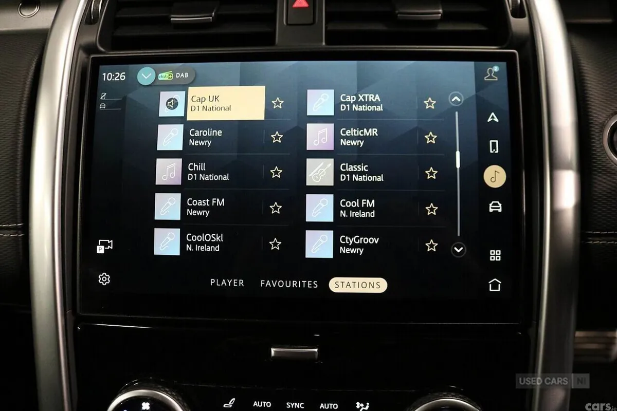 Land Rover Discovery SUV, Diesel, 2023, Grey