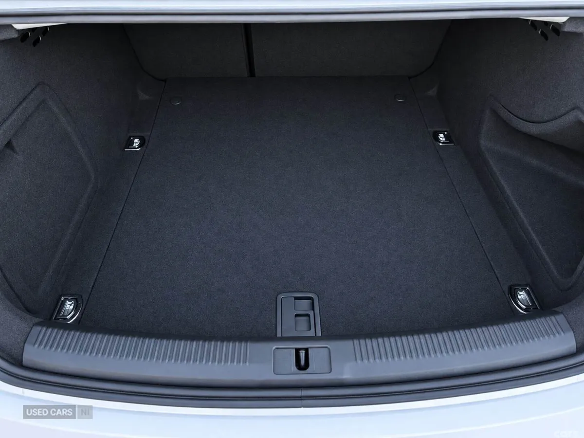 Audi A4 , Petrol, 2015, White
