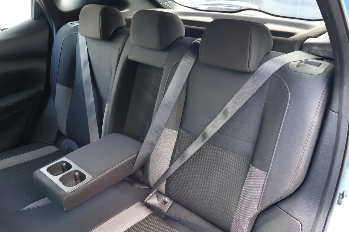 Nissan Qashqai SUV, Diesel, 2017, Blue