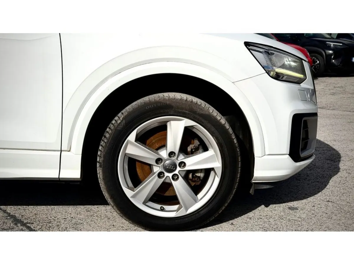 Audi Q2 SUV, Petrol, 2019, White
