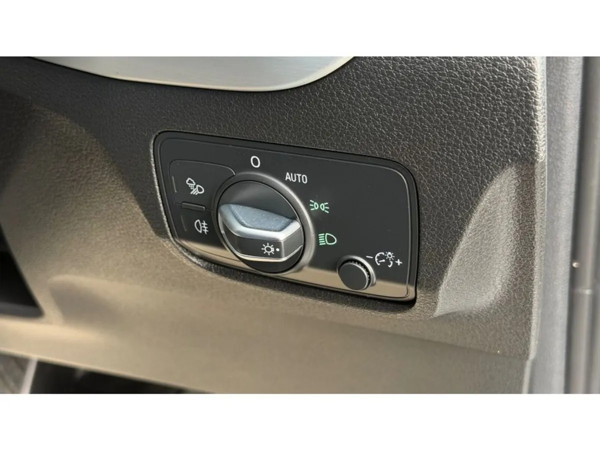 Audi Q2 SUV, Petrol, 2019, White