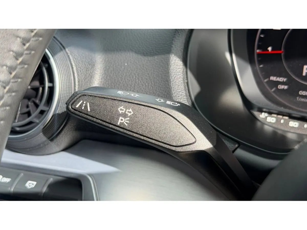 Audi Q2 SUV, Petrol, 2019, White