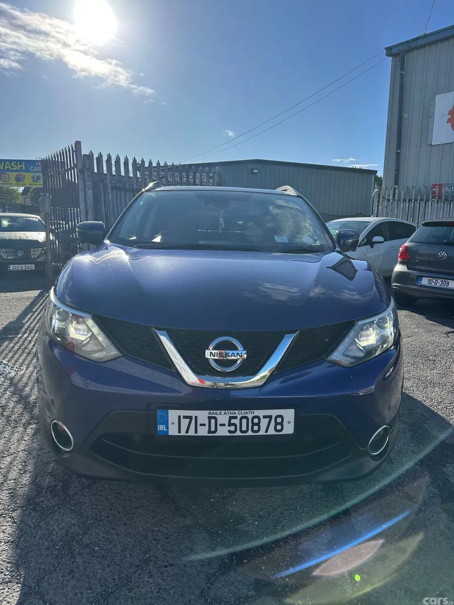 Nissan Qashqai SUV, Petrol, 2017, Blue
