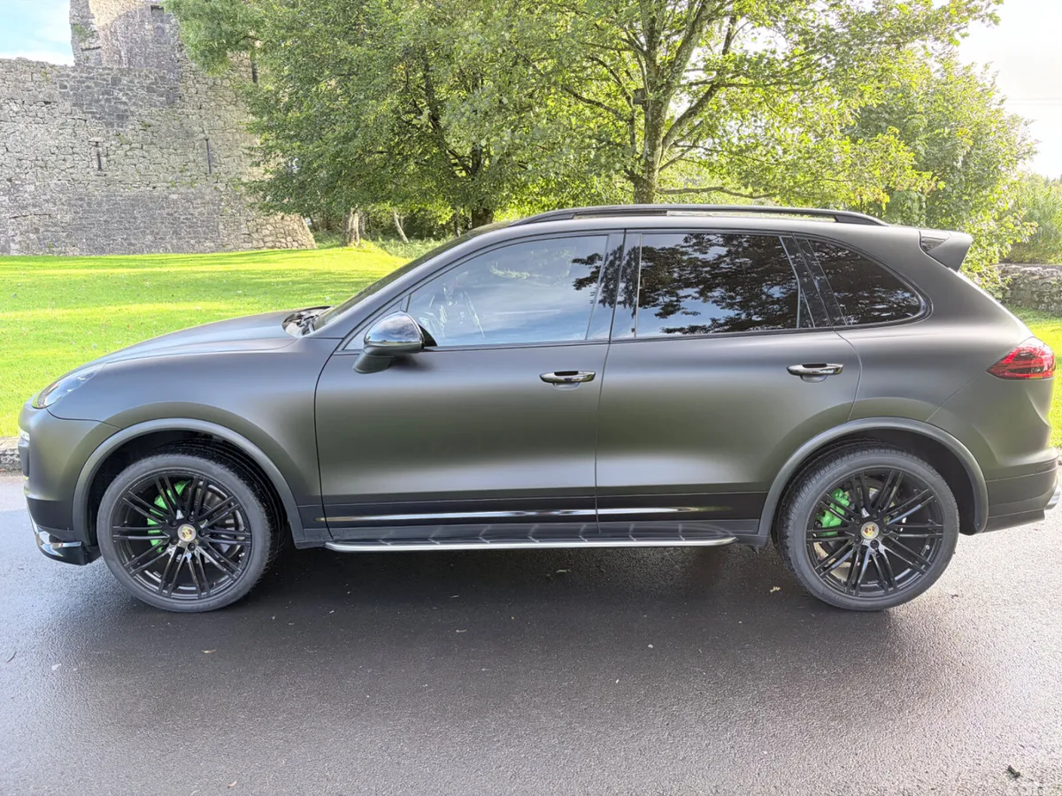 Porsche Cayenne SUV, Diesel, 2015, Grey