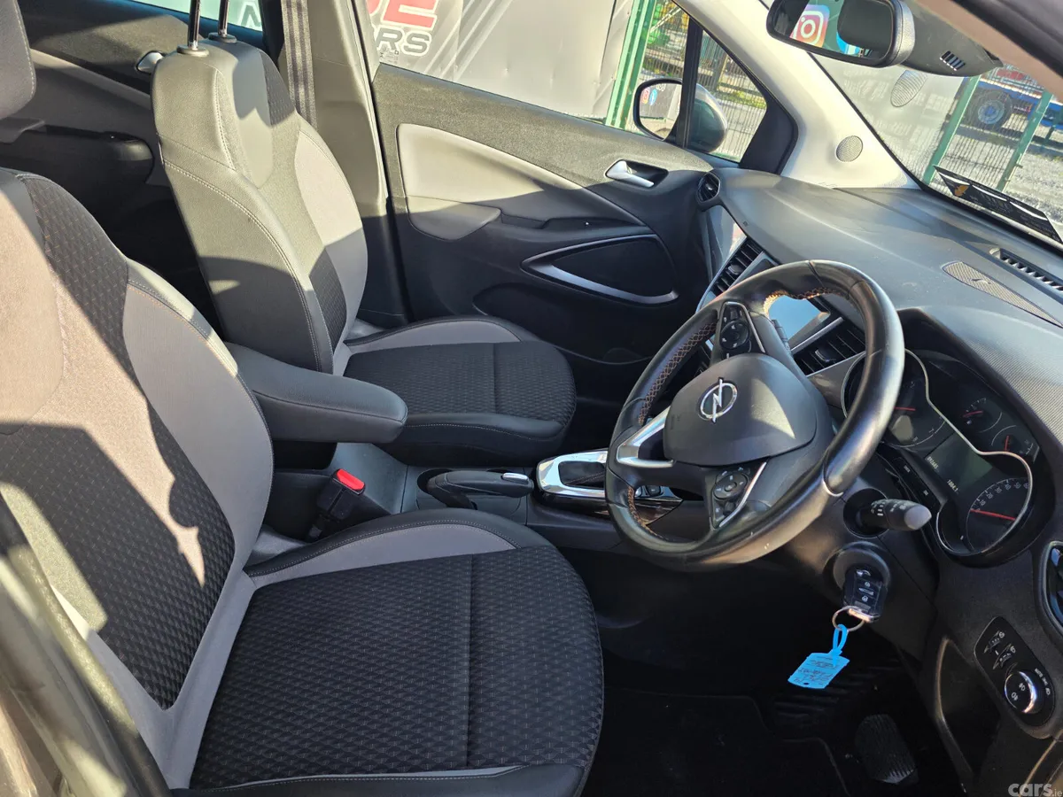 Opel Crossland X SUV, Petrol, 2019, Grey