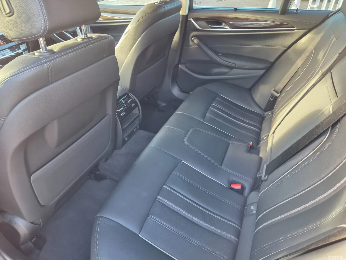 BMW 5-Series Saloon, Diesel, 2021, White