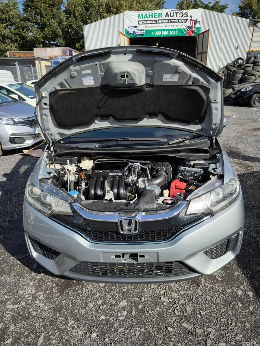Honda Fit Hatchback, Petrol Hybrid, 2017, Silver