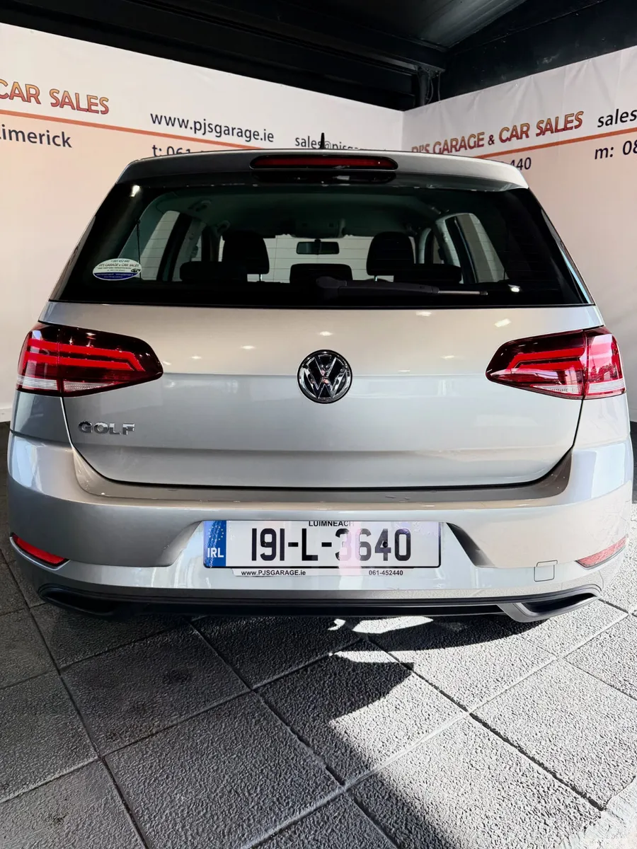 Volkswagen Golf Hatchback, Diesel, 2019, Silver