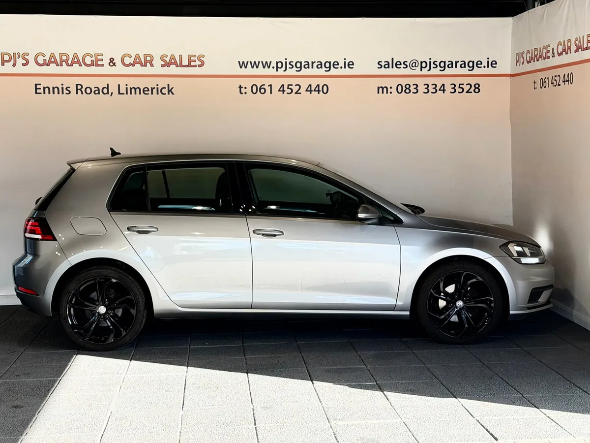 Volkswagen Golf Hatchback, Diesel, 2019, Silver