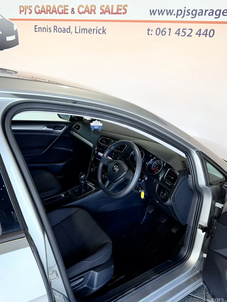 Volkswagen Golf Hatchback, Diesel, 2019, Silver