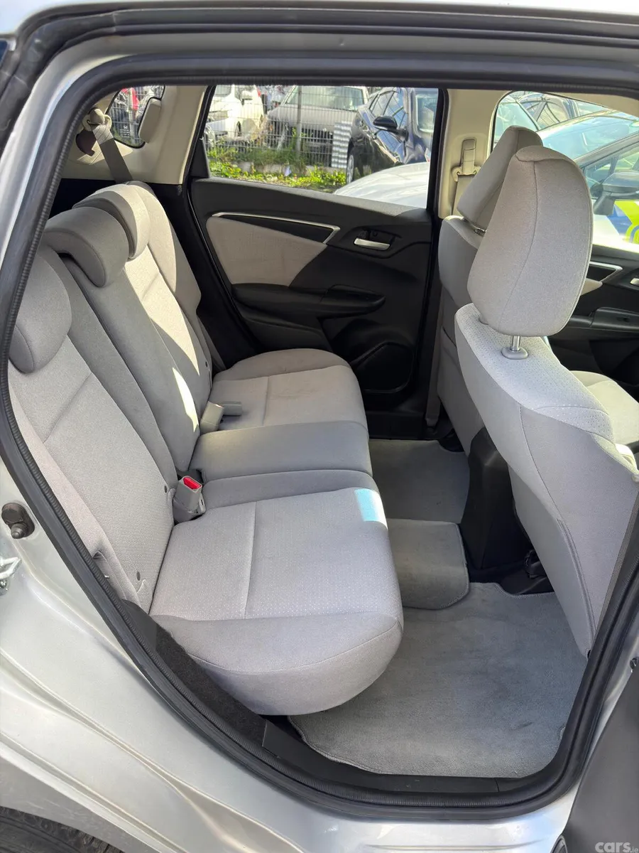 Honda Fit Hatchback, Petrol Hybrid, 2015, Silver