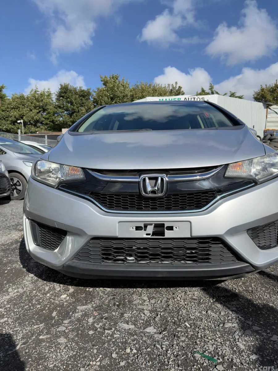 Honda Fit Hatchback, Petrol Hybrid, 2015, Silver