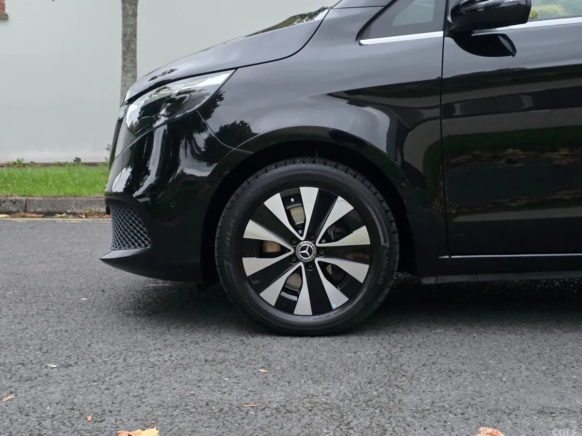 Mercedes-Benz V-Class MPV, Diesel, 2023, Black