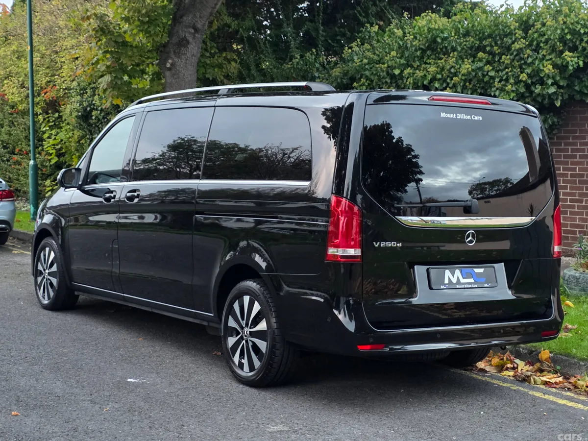 Mercedes-Benz V-Class MPV, Diesel, 2023, Black