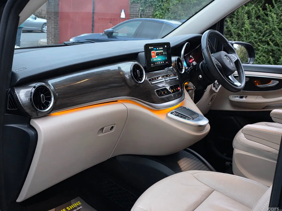 Mercedes-Benz V-Class MPV, Diesel, 2023, Black