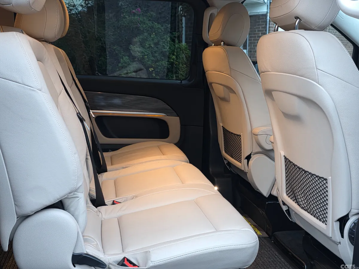 Mercedes-Benz V-Class MPV, Diesel, 2023, Black
