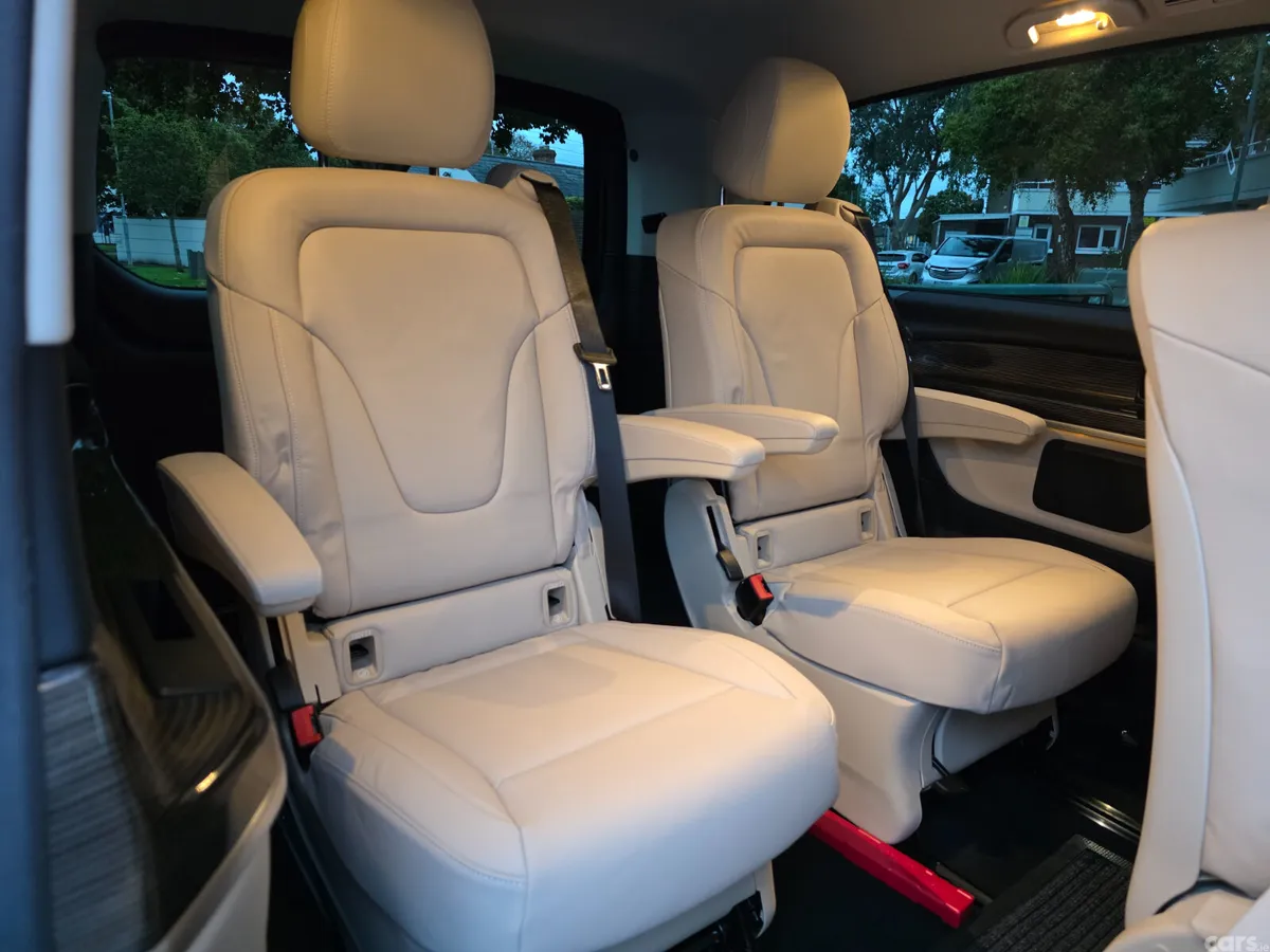 Mercedes-Benz V-Class MPV, Diesel, 2023, Black
