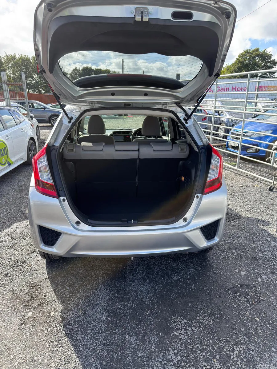 Honda Fit Hatchback, Petrol Hybrid, 2015, Silver