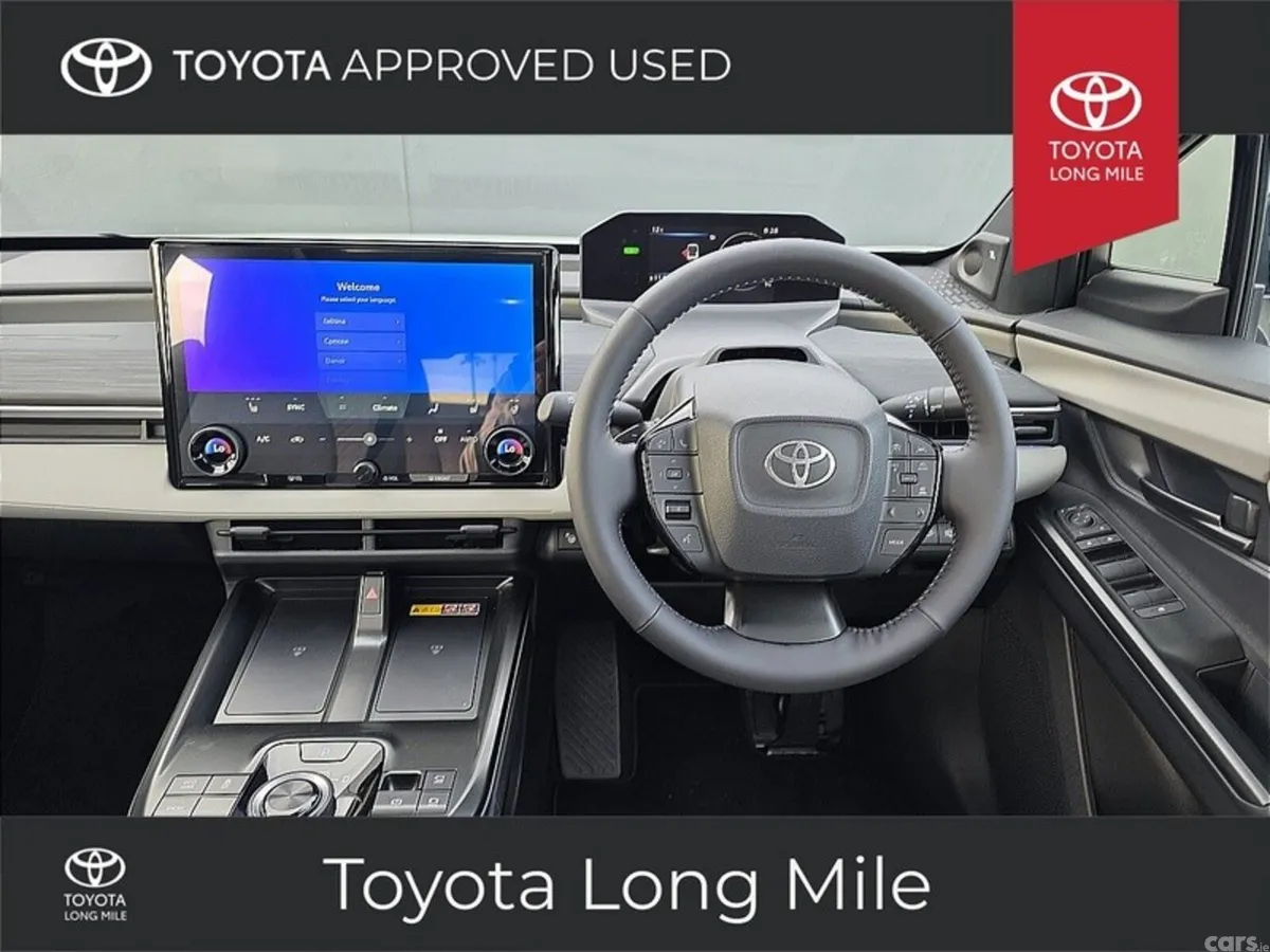 Toyota C-HR Estate, Electric, 2026, White