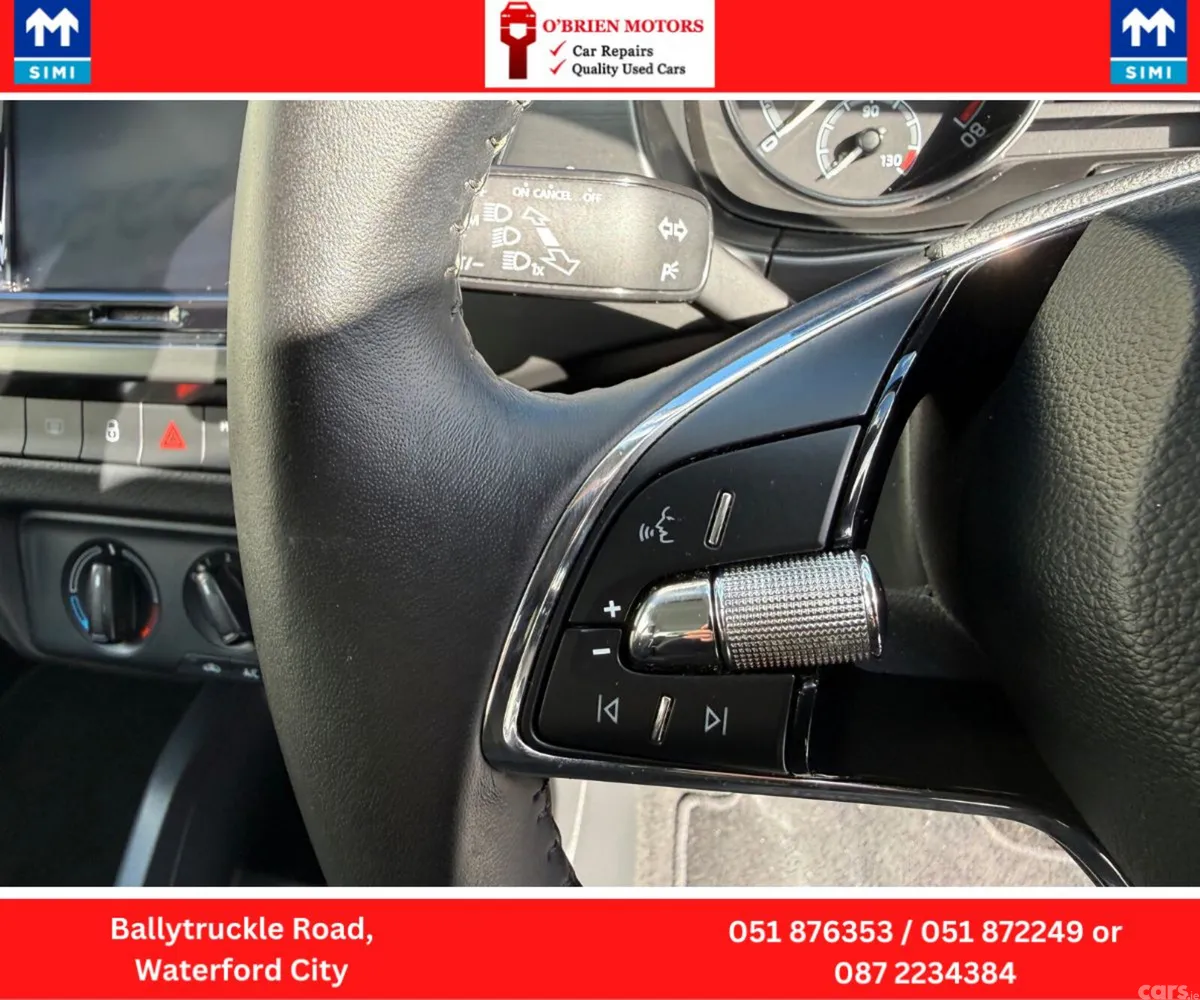 Skoda Fabia Hatchback, Petrol, 2021, Grey