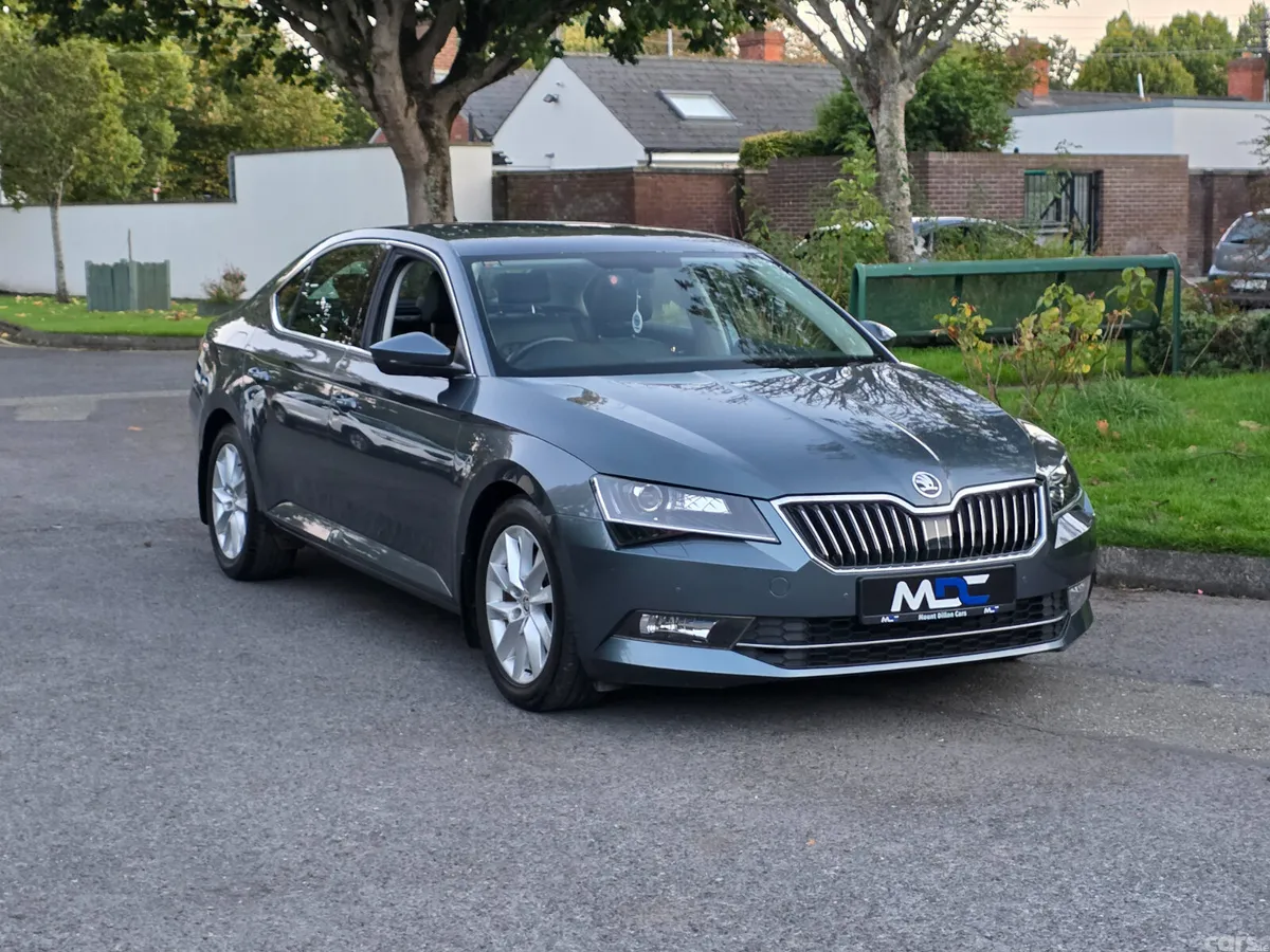 Skoda Superb Saloon, Diesel, 2017, Grey