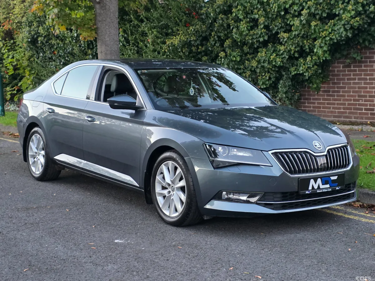 Skoda Superb Saloon, Diesel, 2017, Grey