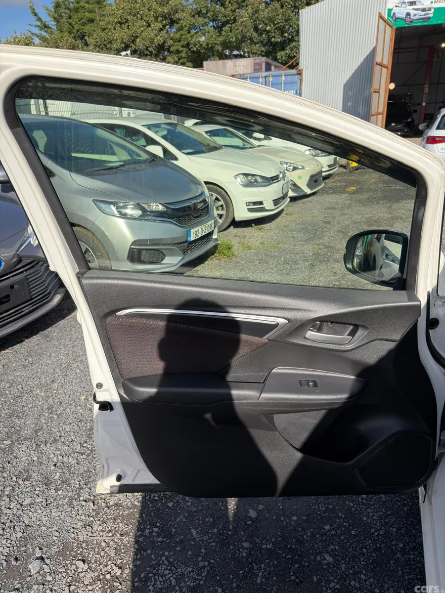 Honda Fit Hatchback, Petrol Hybrid, 2015, White