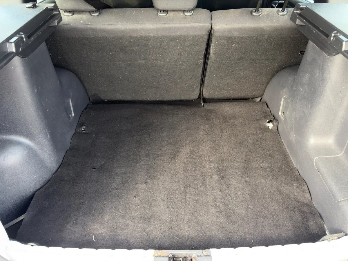 Dacia Duster SUV, Diesel, 2016, White