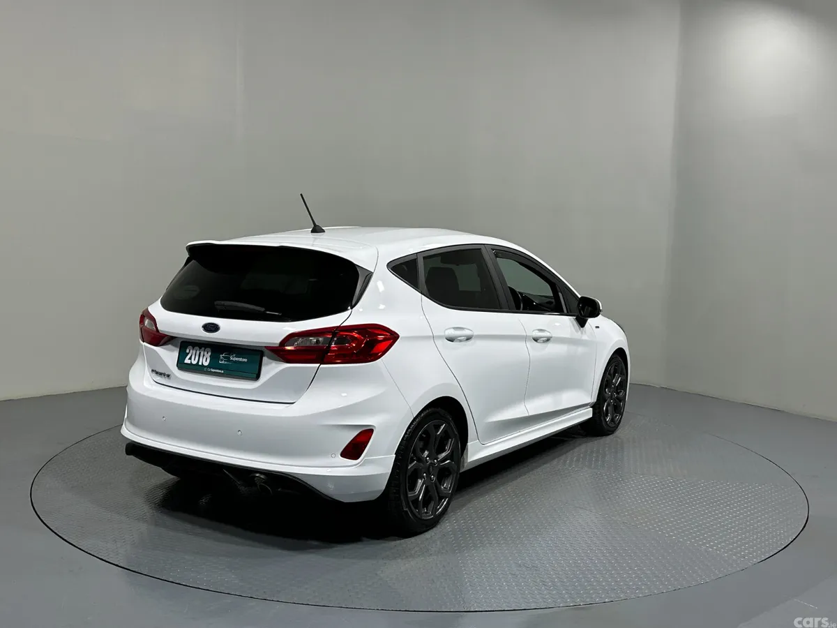 Ford Fiesta Hatchback, Diesel, 2018, White