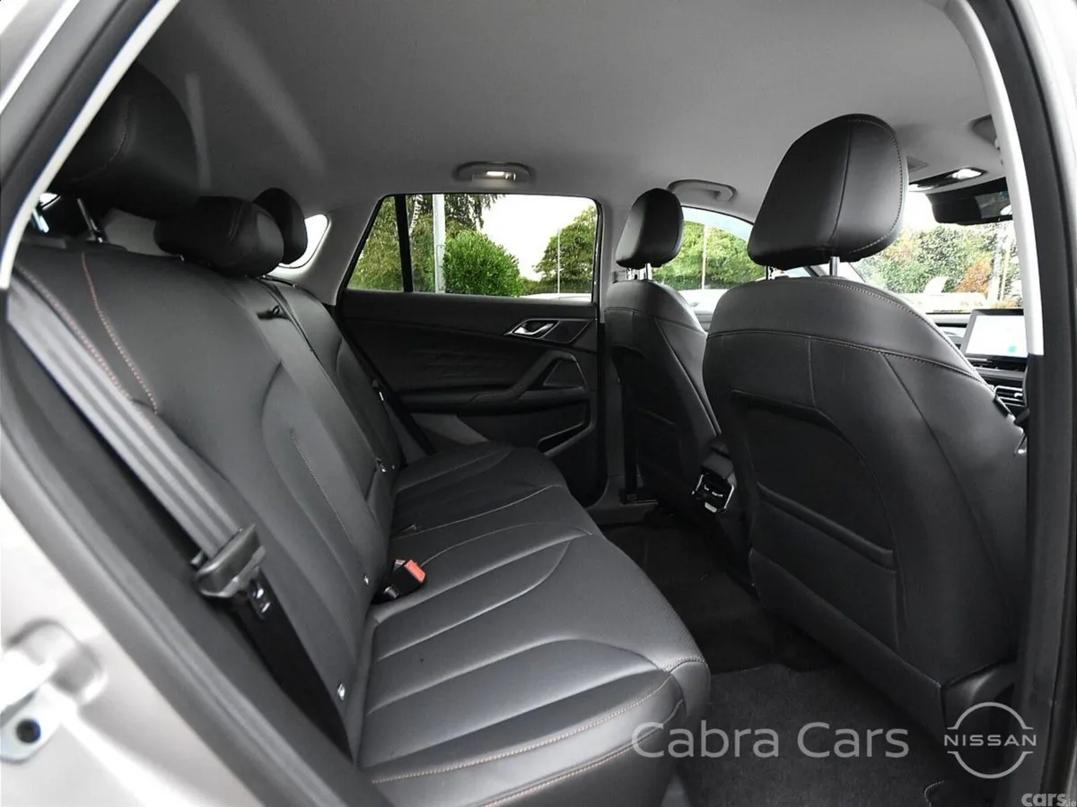 MG HS Hatchback, Petrol Plug-in Hybrid, 2025, Grey