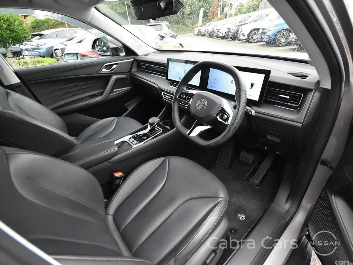 MG HS Hatchback, Petrol Plug-in Hybrid, 2025, Grey