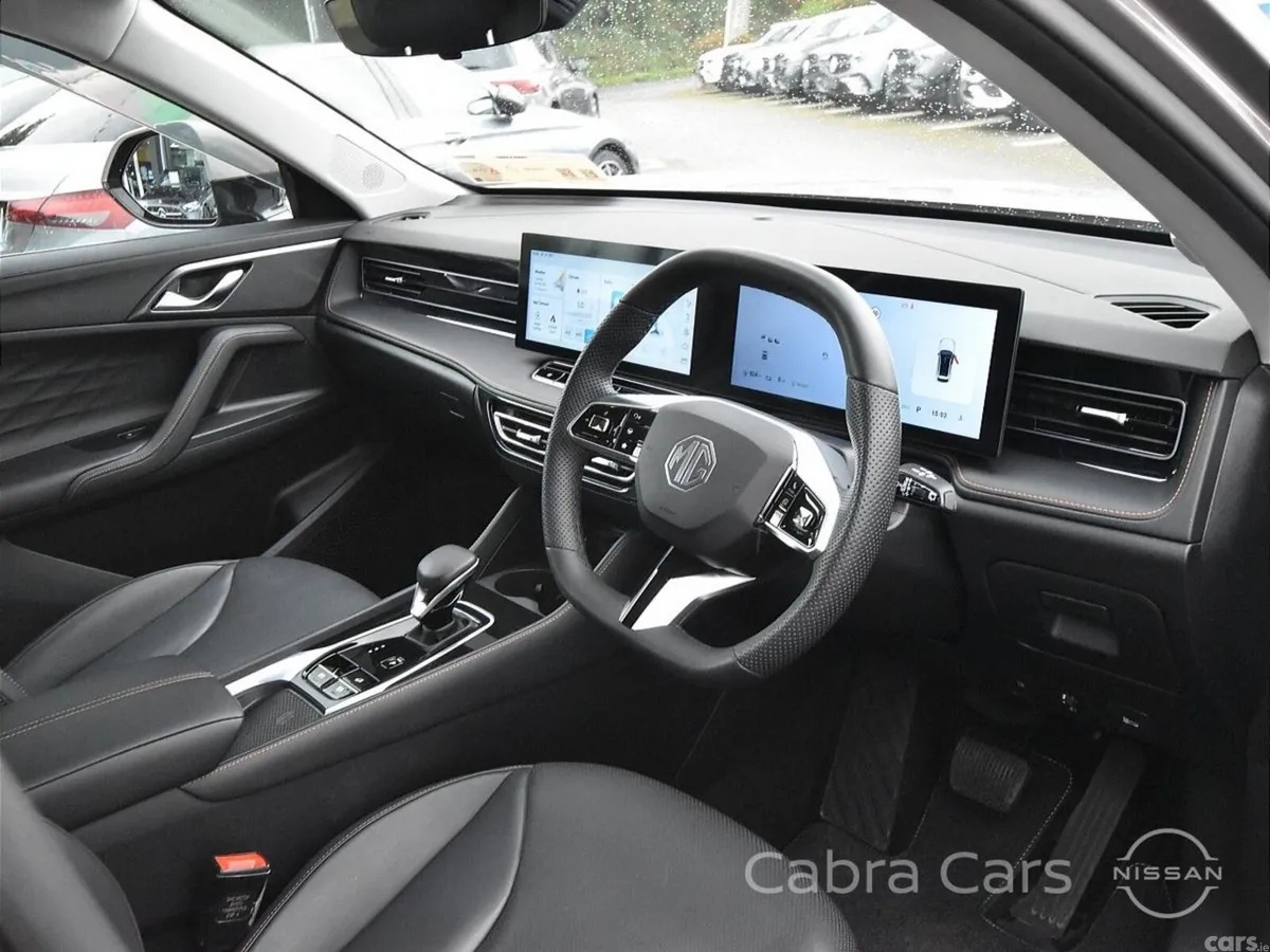 MG HS Hatchback, Petrol Plug-in Hybrid, 2025, Grey