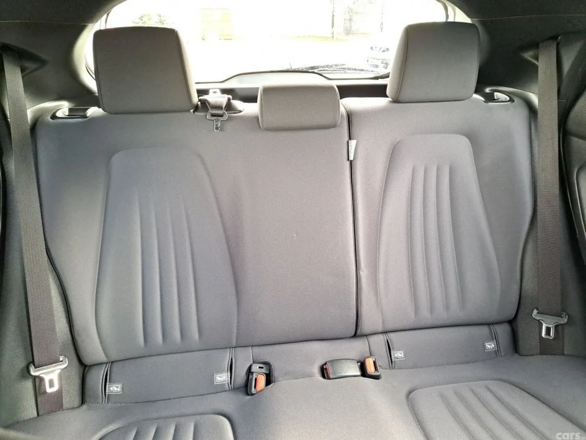 Toyota Yaris Hatchback, Petrol, 2021, White