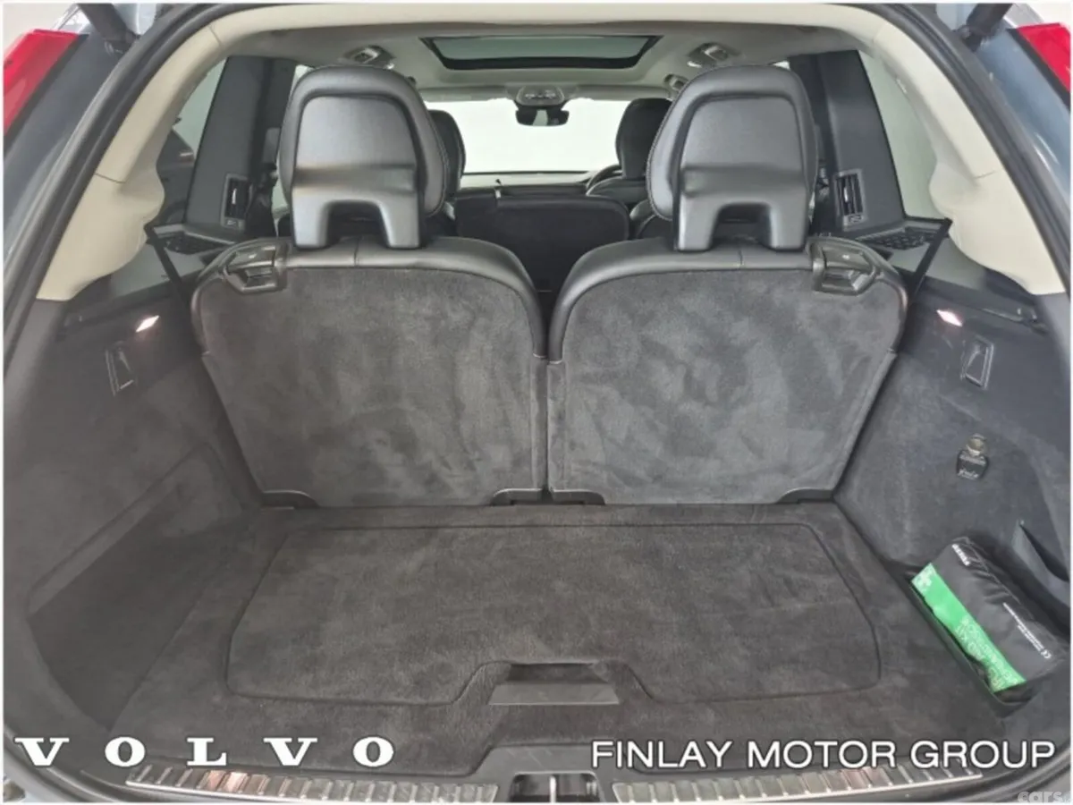 Volvo XC90 SUV, Petrol Plug-in Hybrid, 2023, Grey