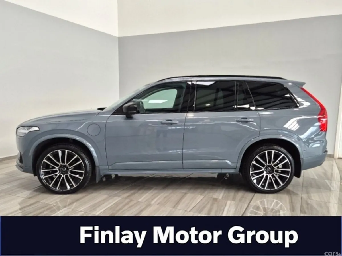 Volvo XC90 SUV, Petrol Plug-in Hybrid, 2023, Grey