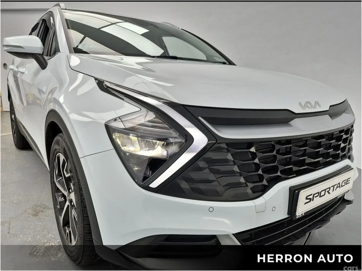 Kia Sportage SUV, Diesel, 2022, White