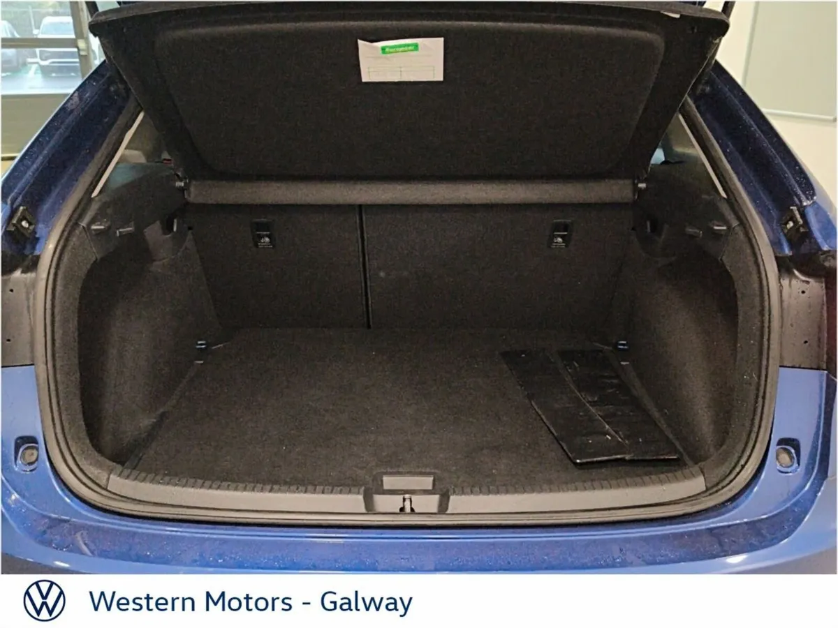 Volkswagen Taigo Estate, Petrol, 2026, Blue