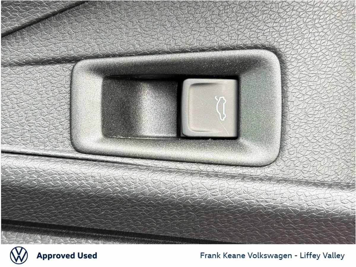 Volkswagen ID.4 SUV, Electric, 2026, Red