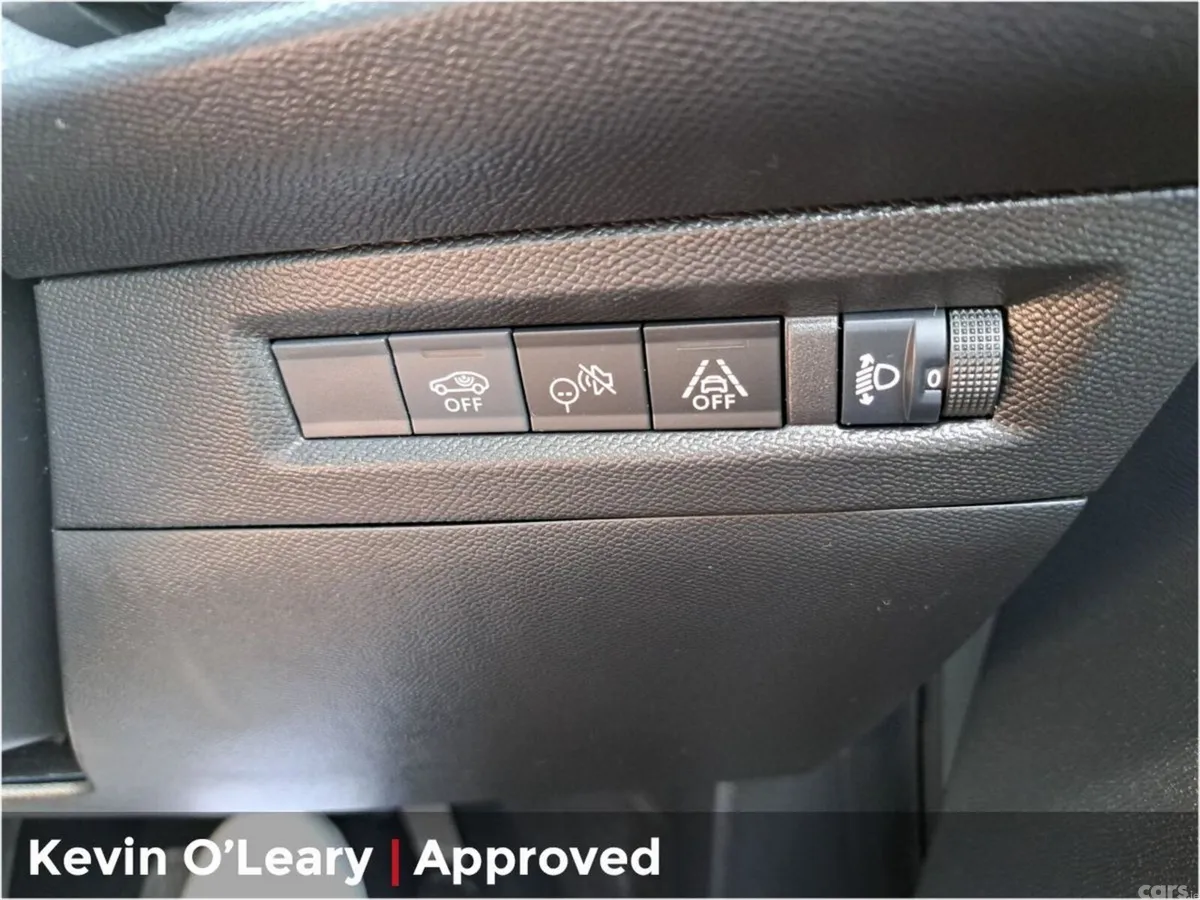 Opel Frontera SUV, Petrol, 2026, Silver