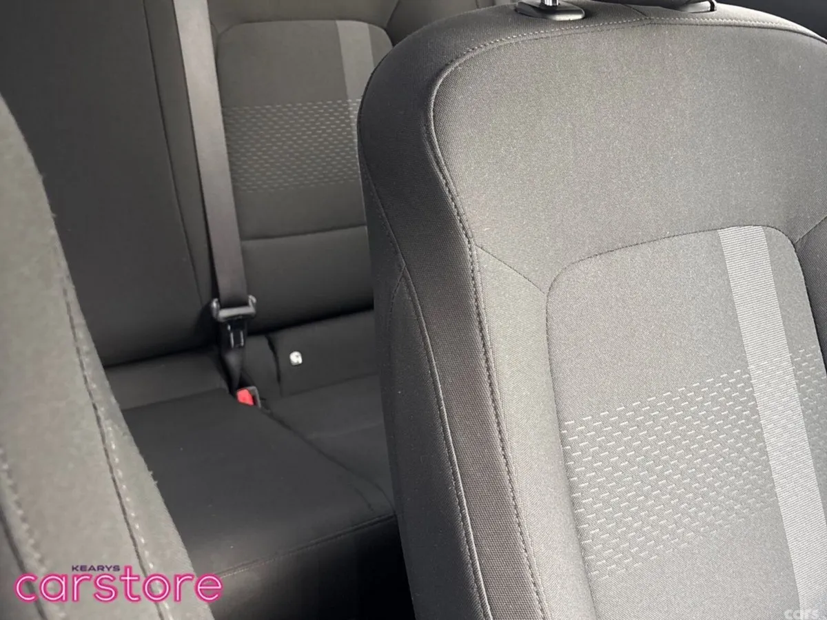 Hyundai i20 Hatchback, Petrol, 2024, Grey