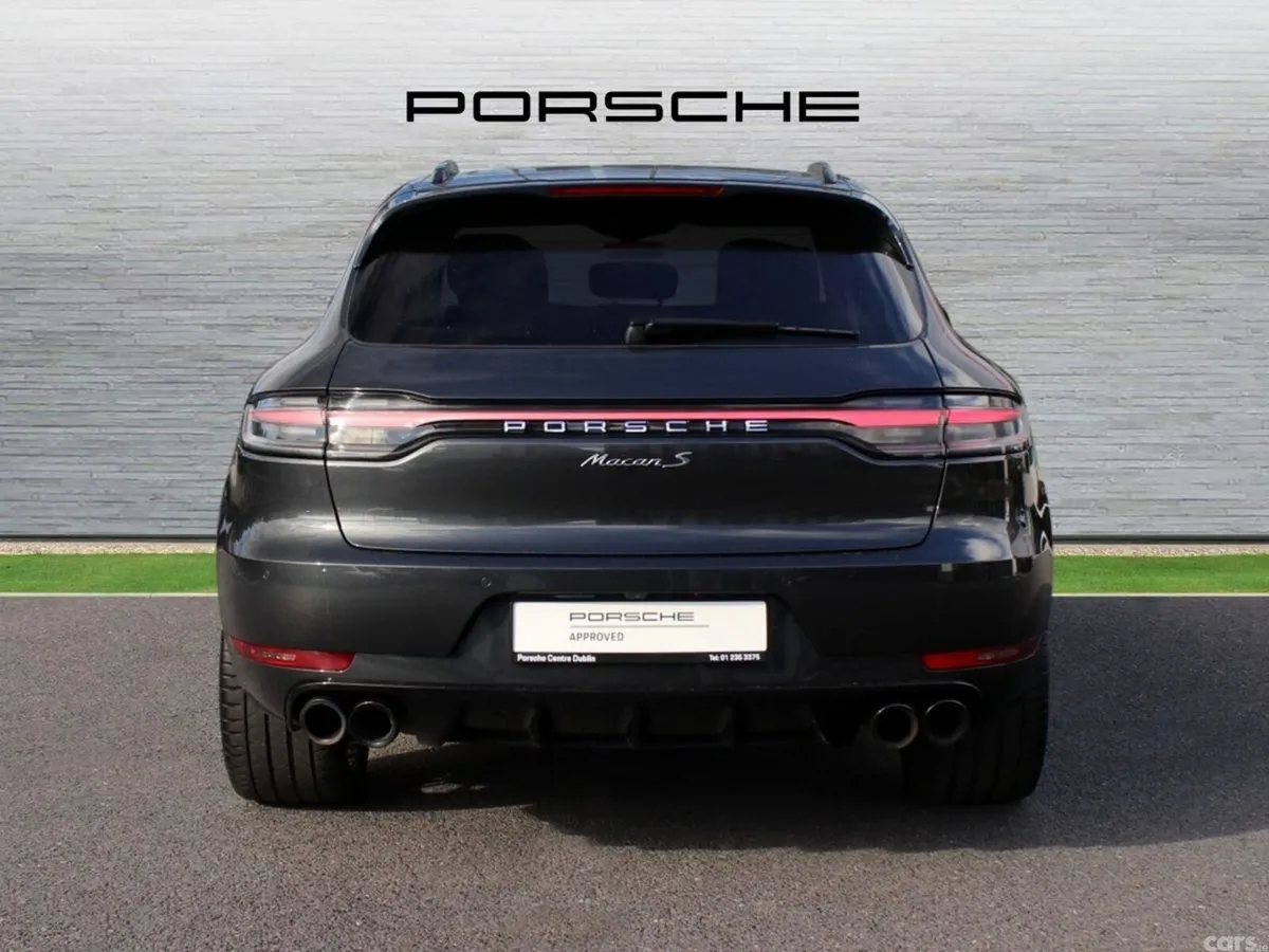 Porsche Macan SUV, Petrol, 2021, Grey