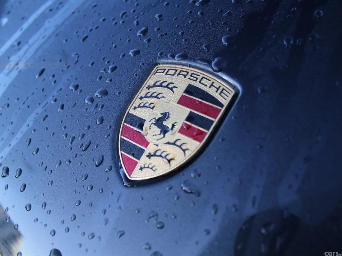 Porsche Macan SUV, Petrol, 2021, Grey
