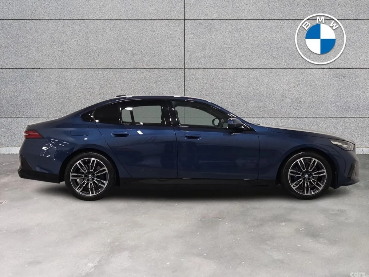 BMW 5-Series Saloon, Petrol Hybrid, 2026, Blue