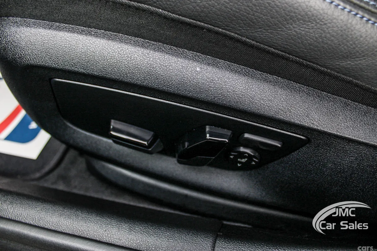 BMW 5-Series Estate, Diesel Hybrid, 2022, Black