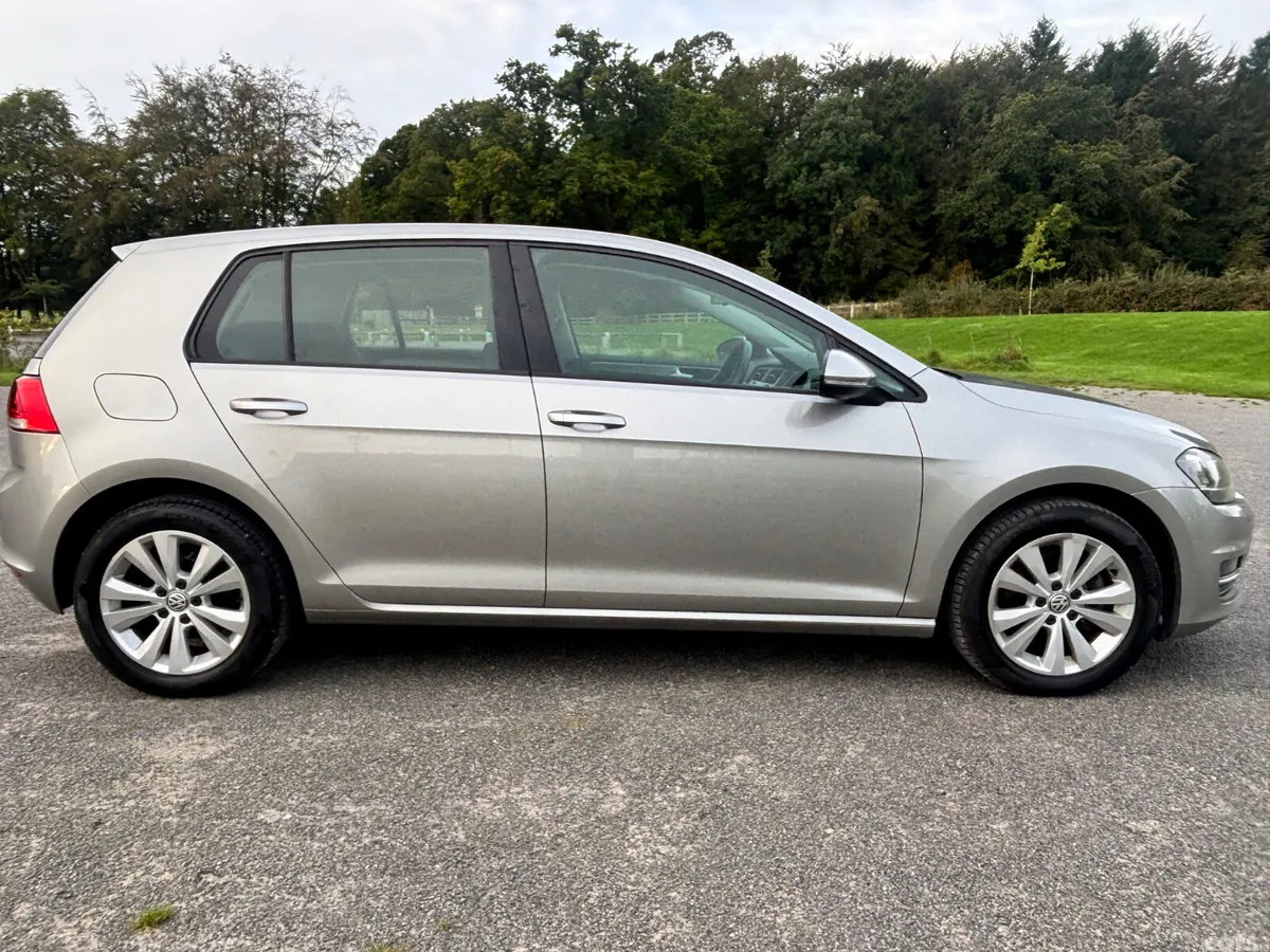 Volkswagen Golf Hatchback, Petrol, 2015, Silver
