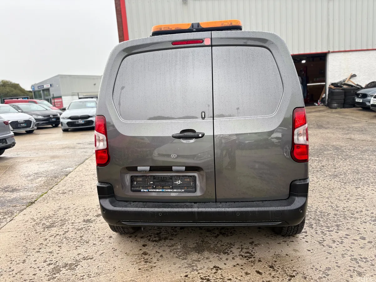 Peugeot Partner MPV, Diesel, 2020, Grey