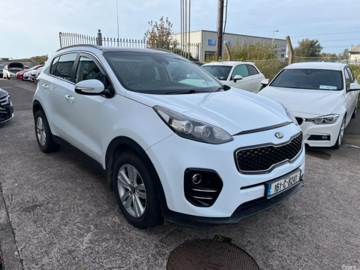 Kia Sportage MPV, Diesel, 2016, White